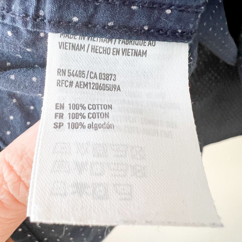MT American Eagle Classic Fit Seriously Soft Dots Blue White Button Down Tall - Picture 8 of 8